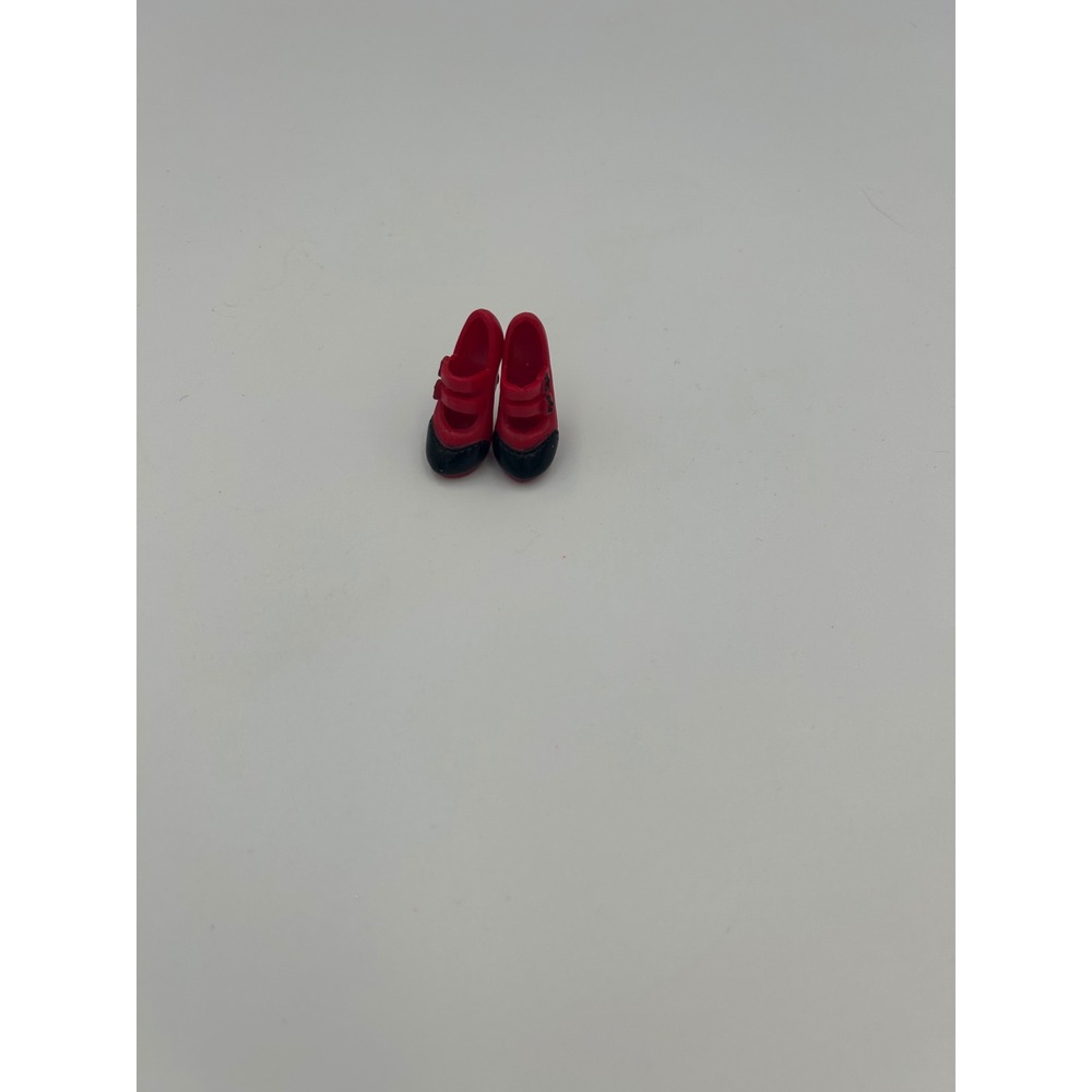 Monster High Freaky Fusion Operetta Red/Black Double Strapped Pump Shoes